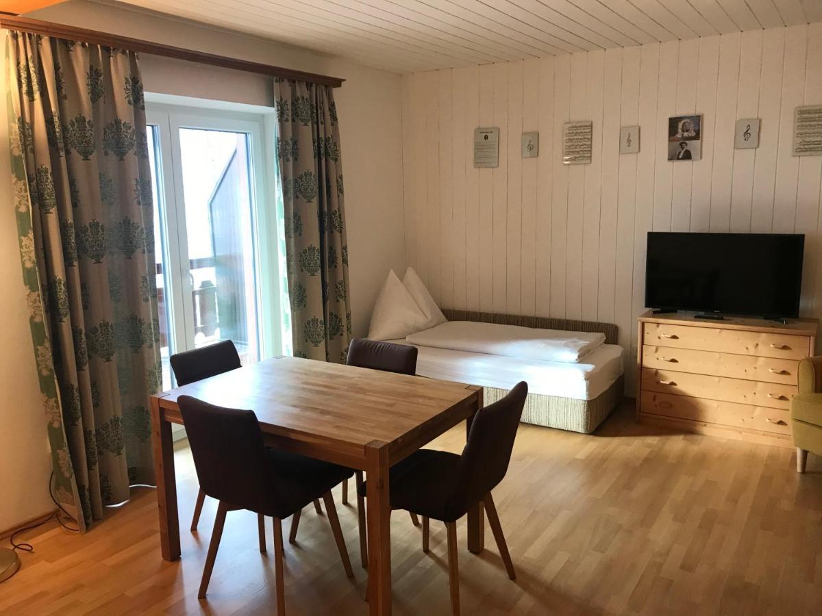 Amadee Appartements บาด ไคลน์เคิร์ชไฮม์ ภายนอก รูปภาพ
