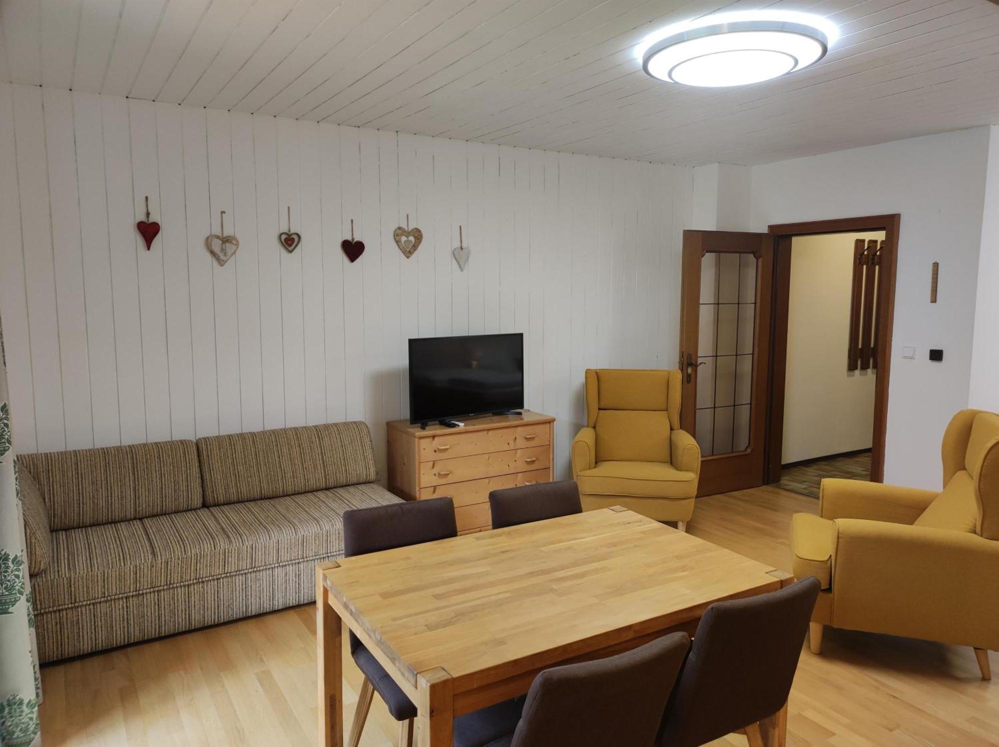 Amadee Appartements บาด ไคลน์เคิร์ชไฮม์ ภายนอก รูปภาพ