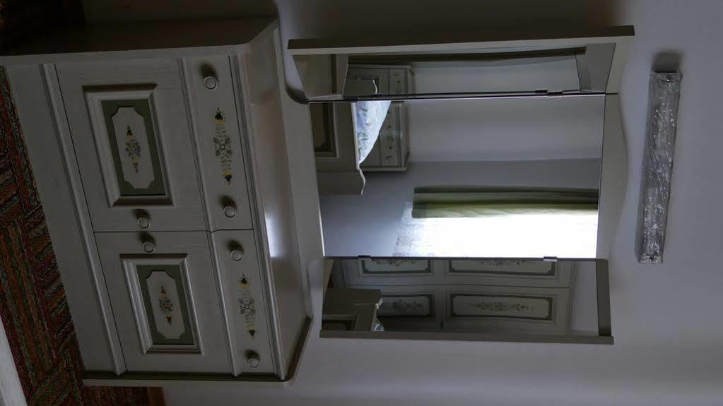 Amadee Appartements บาด ไคลน์เคิร์ชไฮม์ ภายนอก รูปภาพ